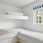 3 Bedroom Awesome In Casa de Férias *