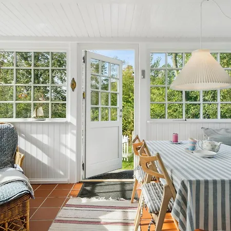 3 Bedroom Awesome In Feriehus