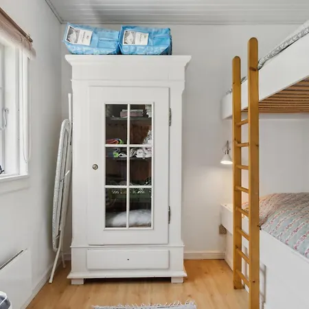 3 Bedroom Awesome In